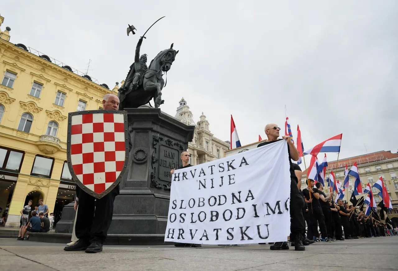 Desničari marširali centrom Zagreba uz budno oko policije i s porukom: 'Oslobodimo Hrvatsku'