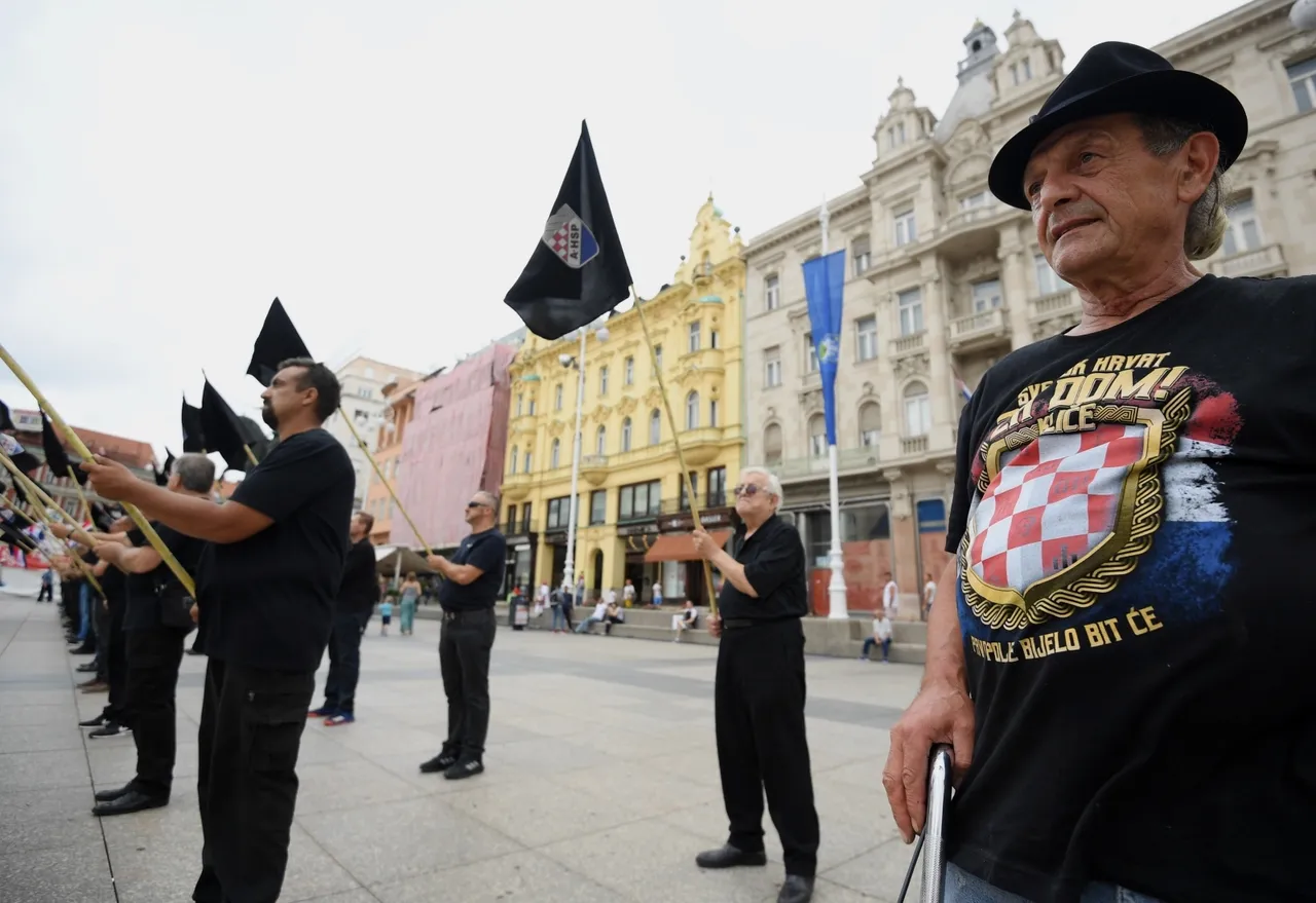Desničari marširali centrom Zagreba uz budno oko policije i s porukom: 'Oslobodimo Hrvatsku'
