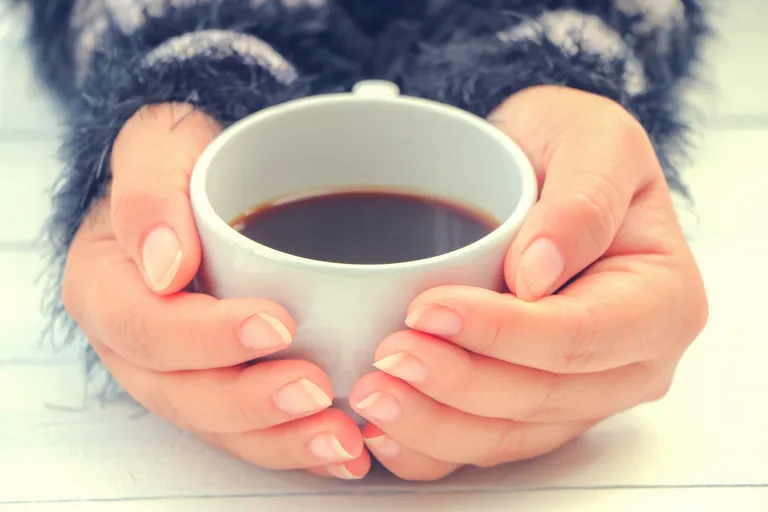 Kava - šalica crne kave ujutro odličan je način da reducirate masnoću ujetri, ako se radi o nealkoholnoj masnoj jetri, objavljeno je u znanstvenom časopisu Annals of Hepatology.