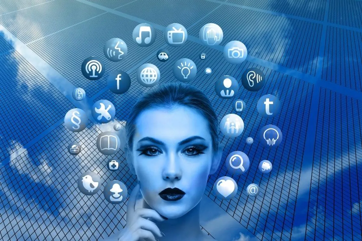 Komunikacija na društvenim mrežama – prednosti i nedostatci virtualnog svijeta