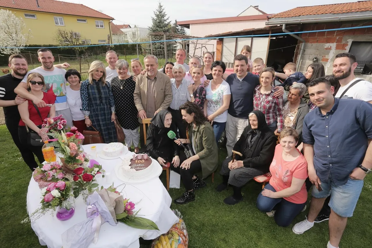 Ana Rendulić proslavila 100. rođendan, čestitao joj i gradonačelnik Bandić