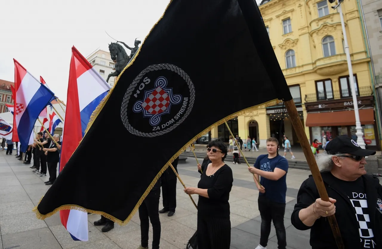 Desničari marširali centrom Zagreba uz budno oko policije i s porukom: 'Oslobodimo Hrvatsku'