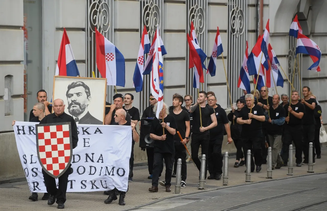 Desničari marširali centrom Zagreba uz budno oko policije i s porukom: 'Oslobodimo Hrvatsku'