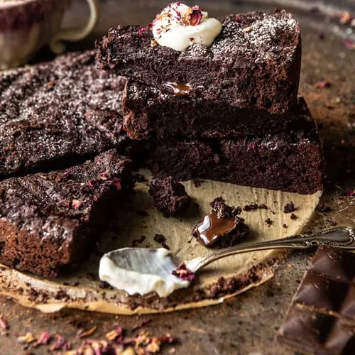 Čokoladna espresso torta - sočna, slatka i bez brašna