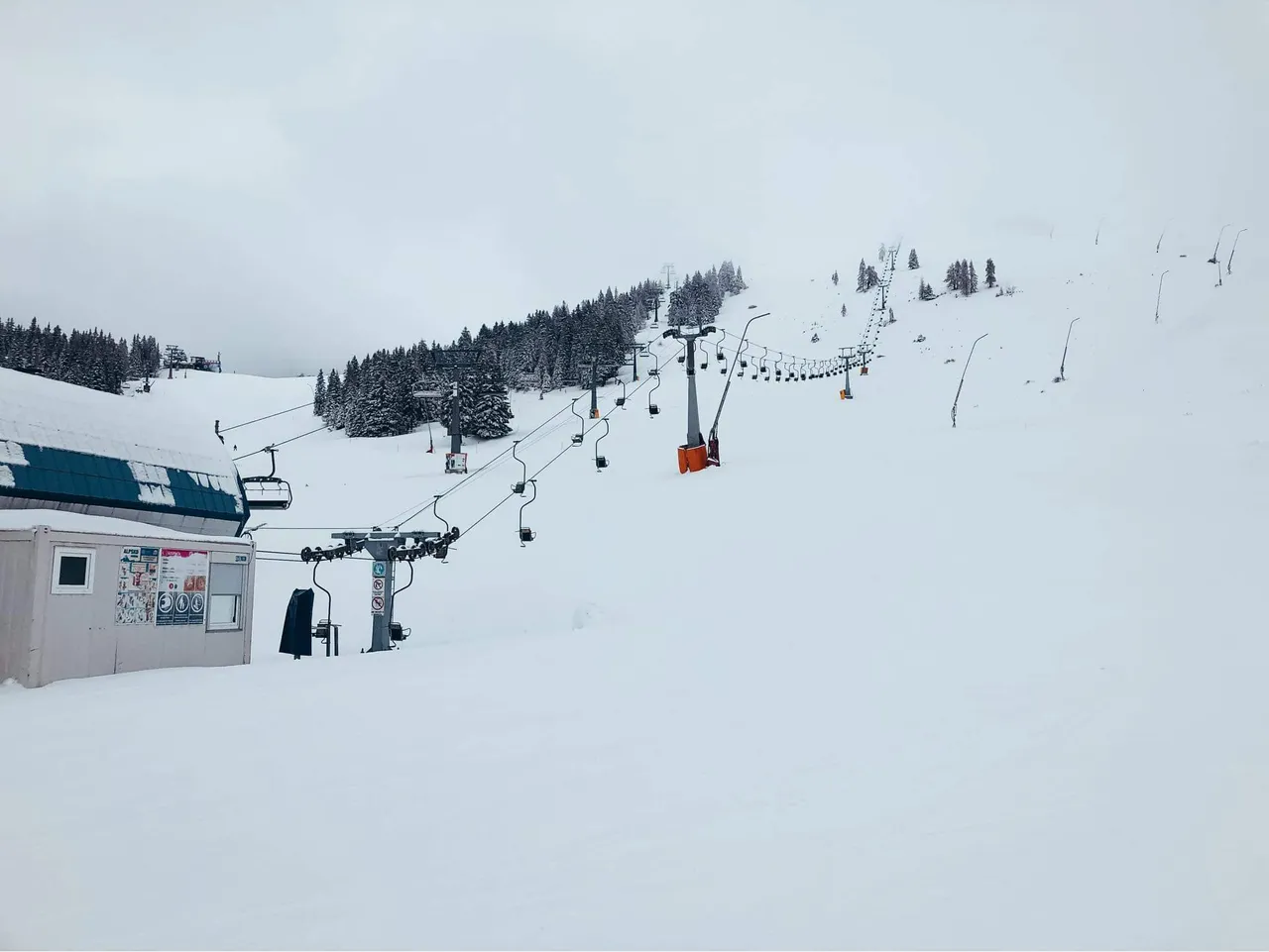 Skijalište Krvavec drugo je najveće slovensko skijalište