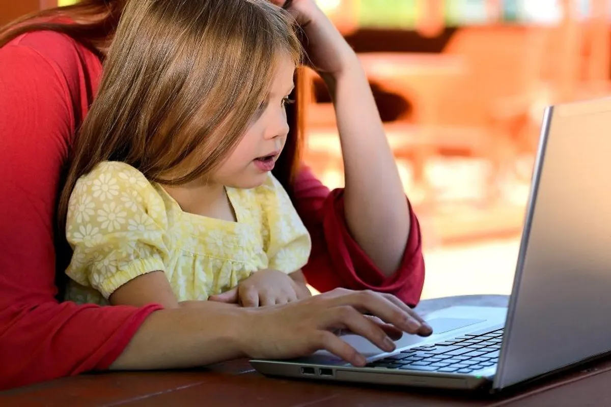 Besplatni webinar za roditelje: Kako pomoći sebi i djeci i lakše se nositi s tjeskobom i strahom