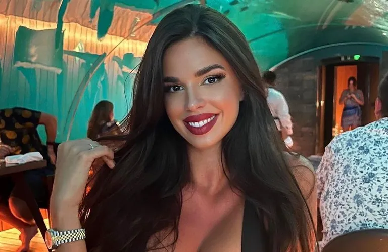 Ivana Knoll