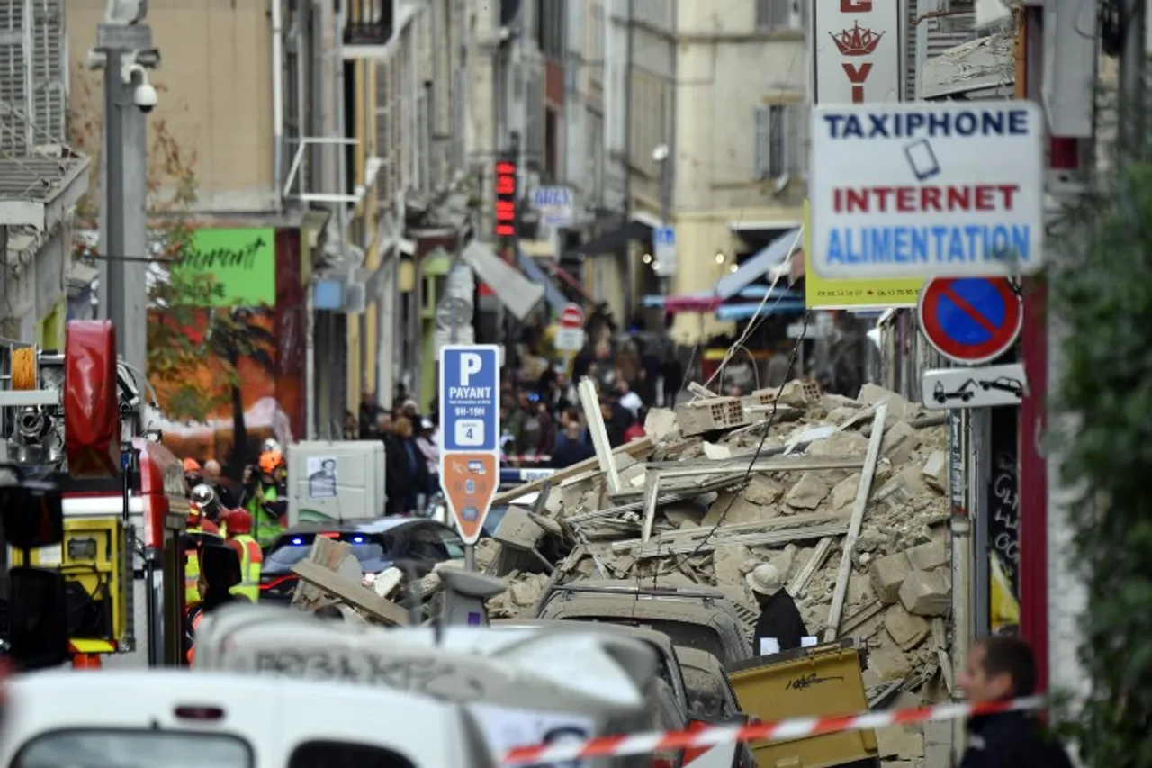 FRANCE-ACCIDENT-BUILDING