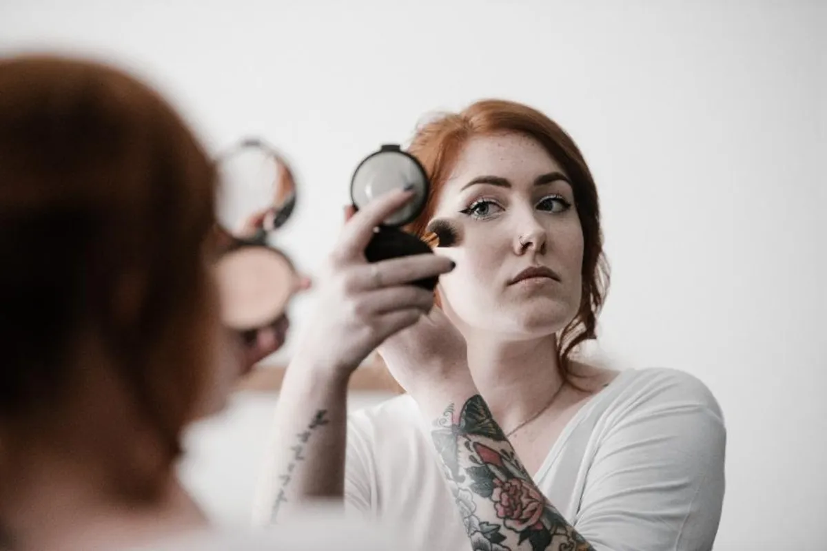 Pet jednostavnih make up trikova koji će ti olakšati život