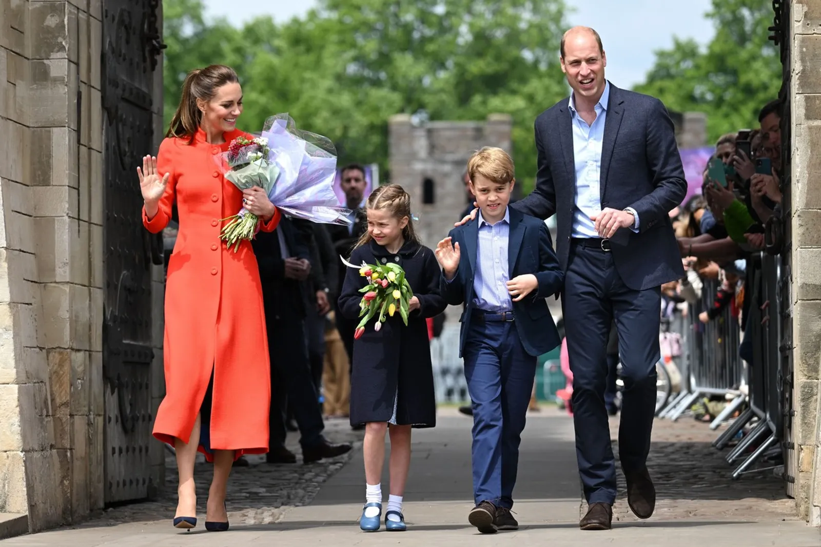 Princ George, princ William, princeza Charlotte i Kate Middleton 