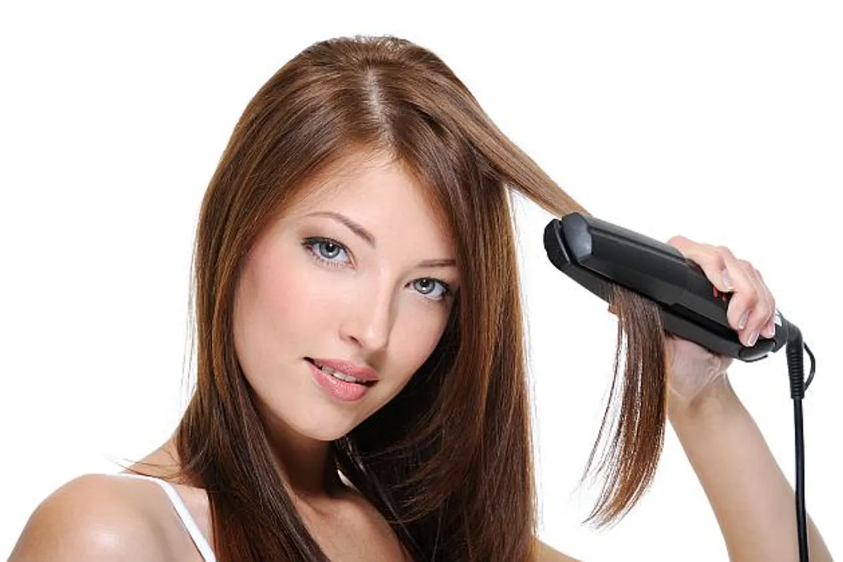 8 najčešćih greški kod korištenja pegle za kosu