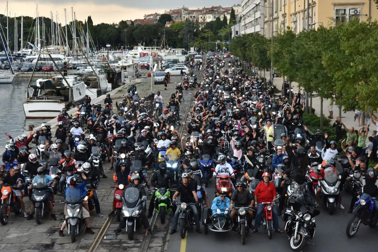 Atrakcija za ljubitelje oktana: tisuće motora protutnjale Pulom