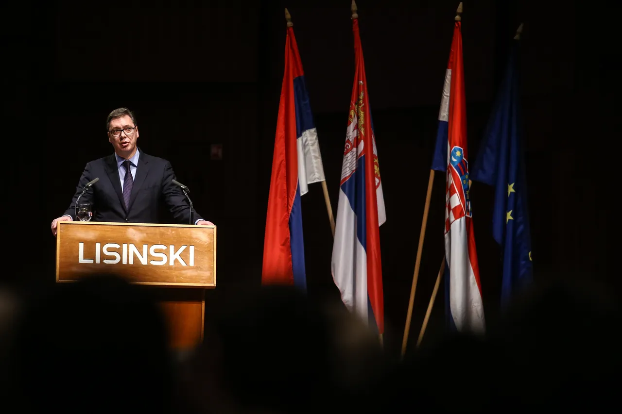 Predsjednik Srbije Aleksandar Vučić obratio se okupljenima na Velikoj skupštini SNV-a