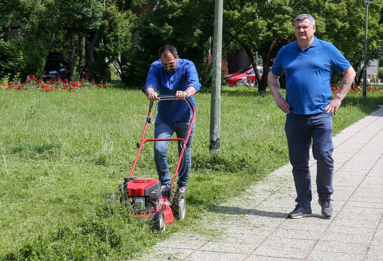 Peternel kosio travu pred Holdingom