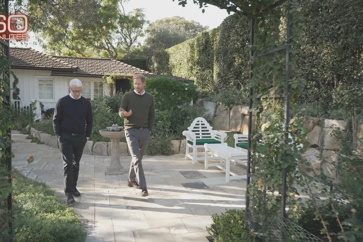 Princ Harry i Anderson Cooper.jpg