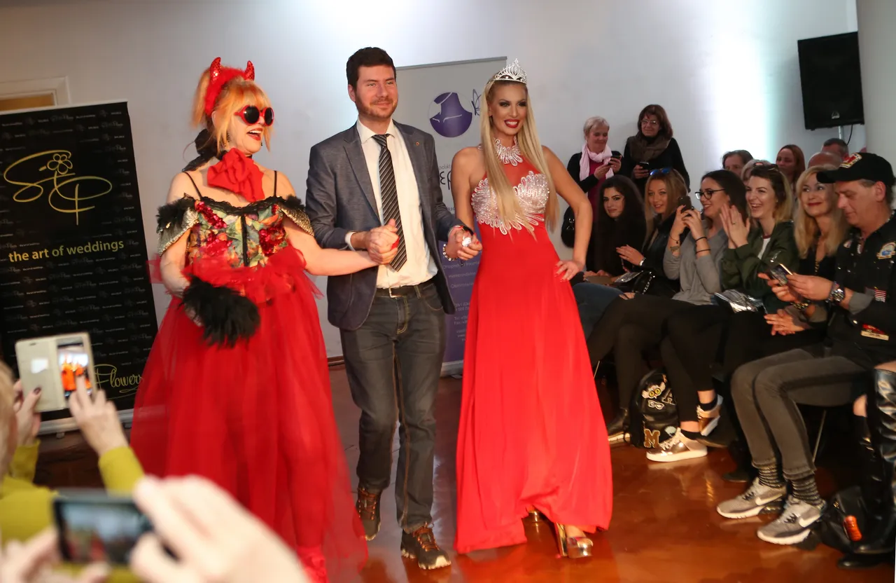 Ava i Pernar na modnoj reviji u Splitu