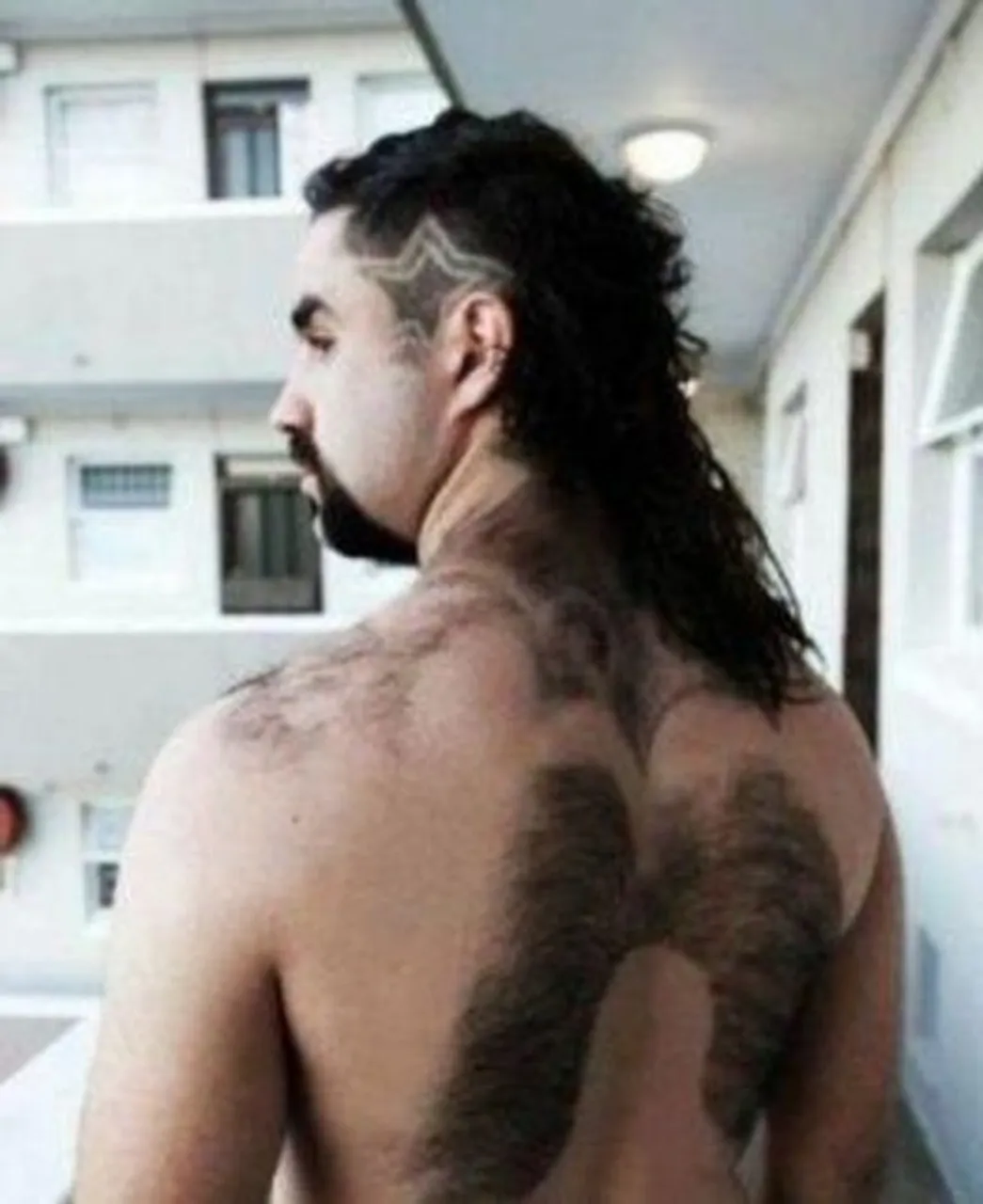 body-hair-artists-have-no-fks-and-lots-of-pubes-to-give-5