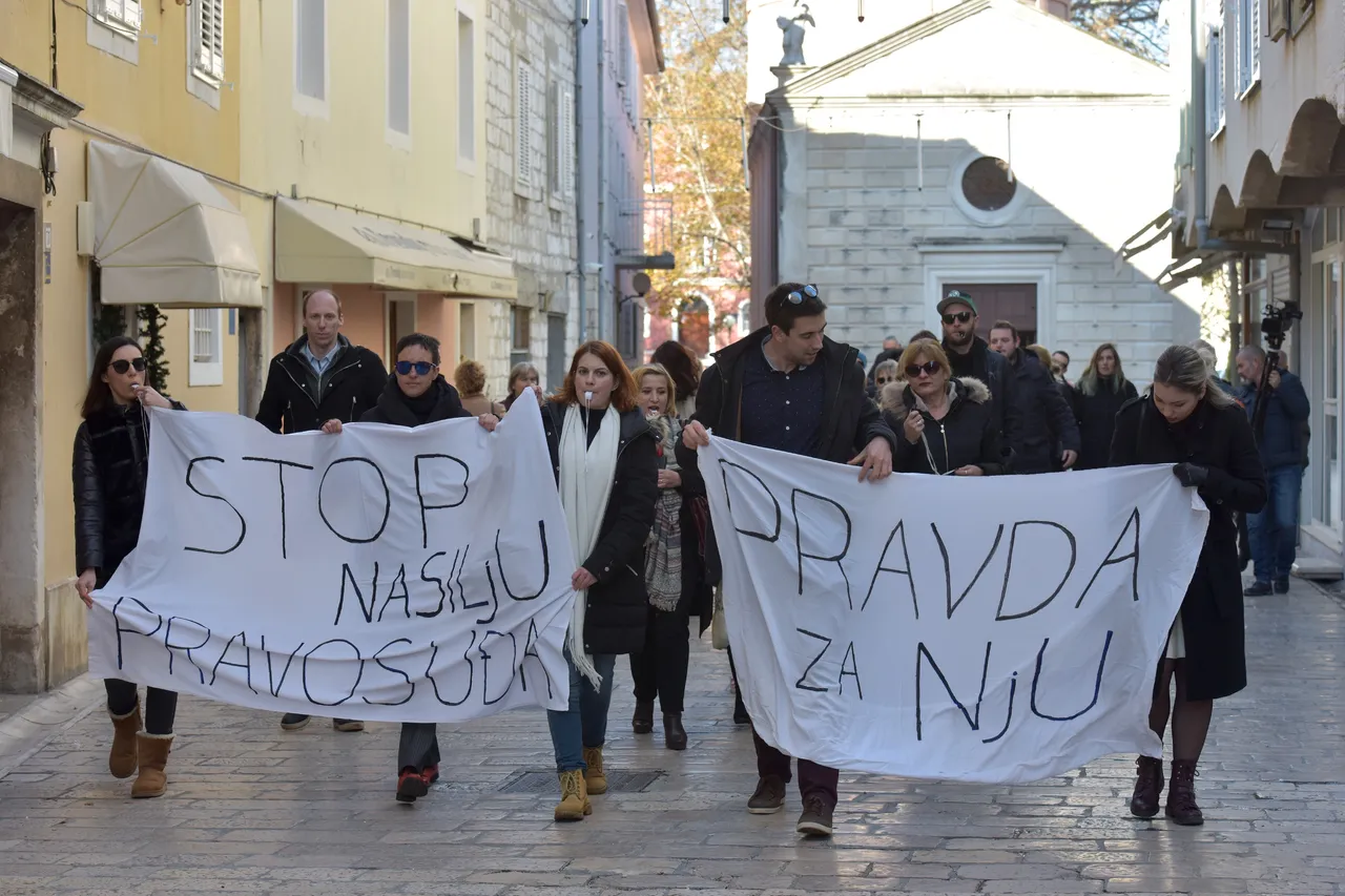 'Pravda za nju': Prosvjed protiv puštanja na slobodu Darka Kovačevića Daruvarca