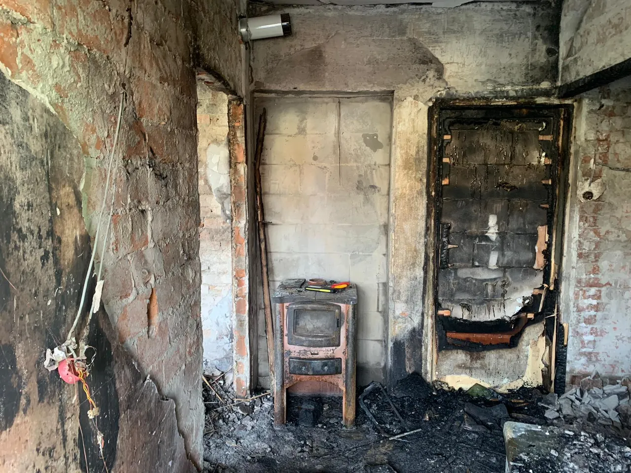Izgorila kuća u Dubravi
