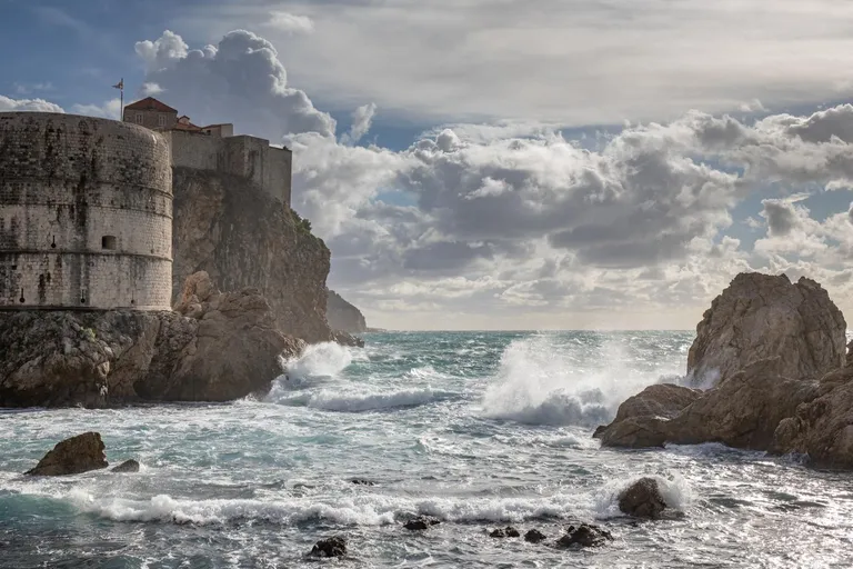 Olujno jugo na Jadranu - Dubrovnik