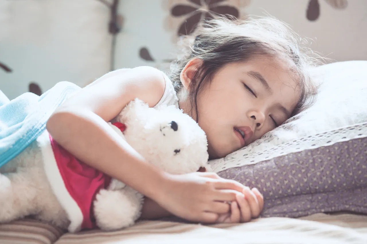 1. Rani odlazak u krevet - Dječji se mozak konstantno razvija, a dobar san pogoduje njegovom kognitivnom razvoju