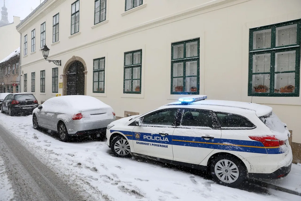 Opljačkana poslovnica pošte u Basaričekovoj ulici na Markovom trgu