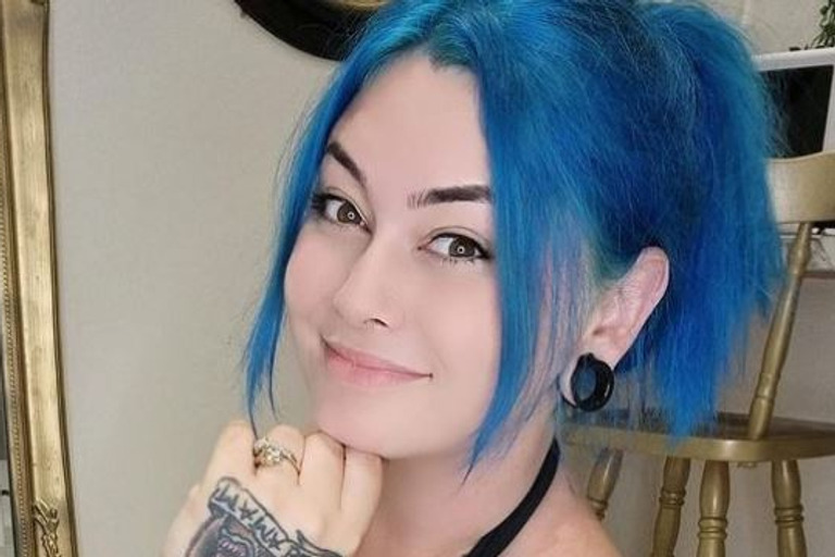 Lola Mason's Instagram, Twitter & Facebook on IDCrawl