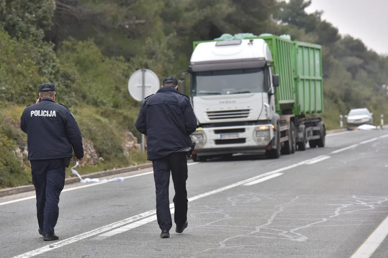 Sukošan: u naletu kamiona smrtno stradao pješak